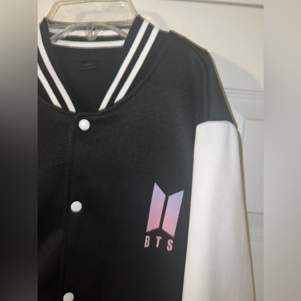 BTS K-Pop jacket size small - Picture 7 of 7